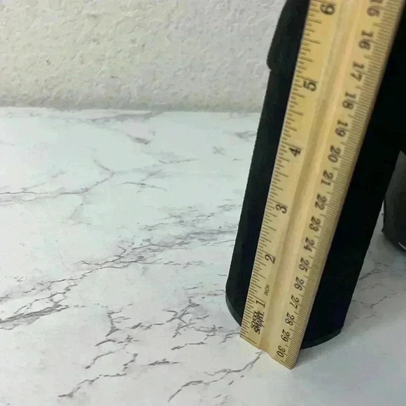 MADDEN GIRL Black Orchid  Suede Booties Size 10 M - Picture 5 of 11